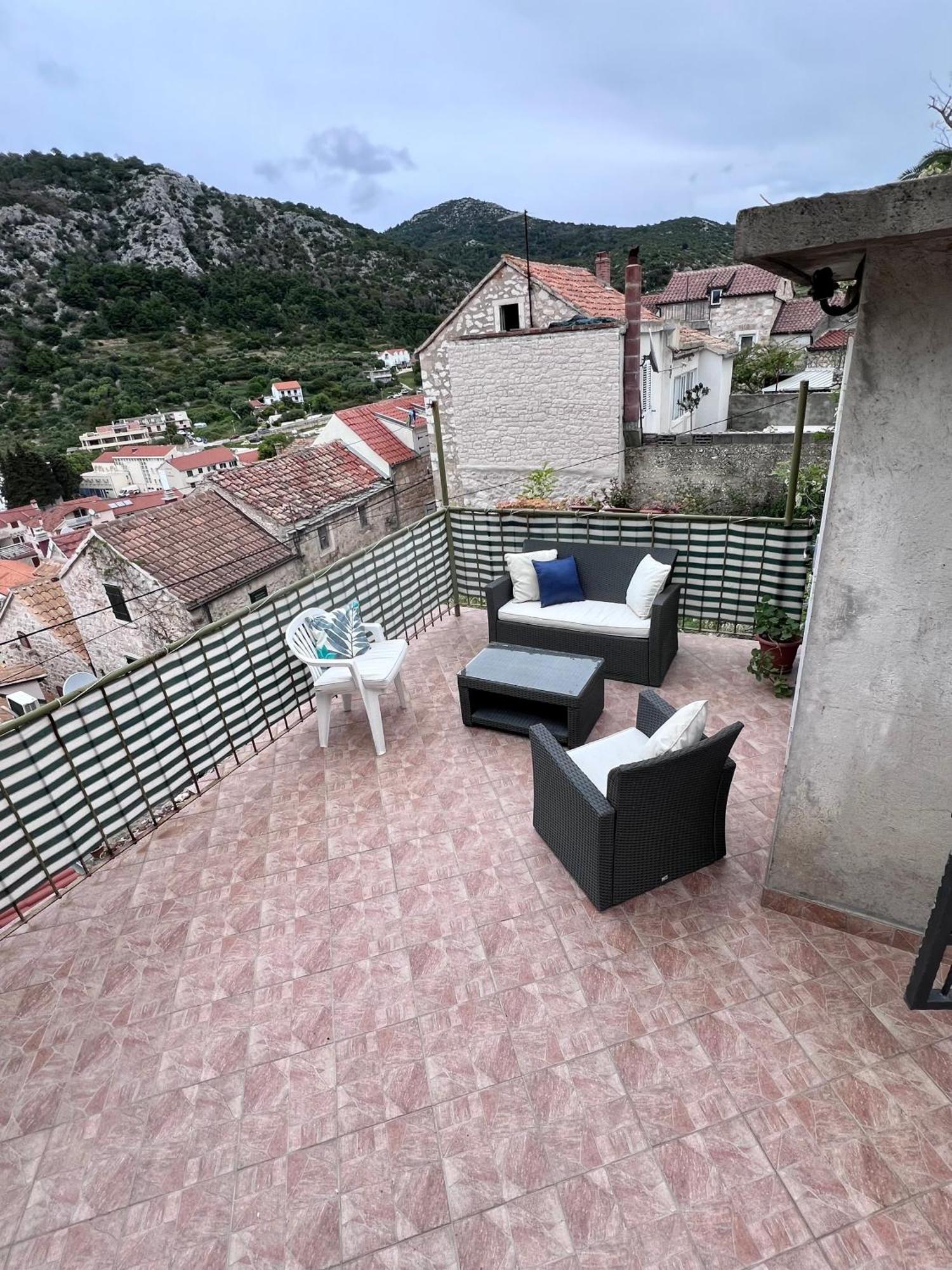 Apartments Tudor Nikola Hvar Town Eksteriør billede